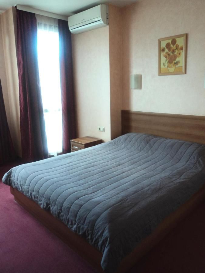 Отель Hotel 007 София