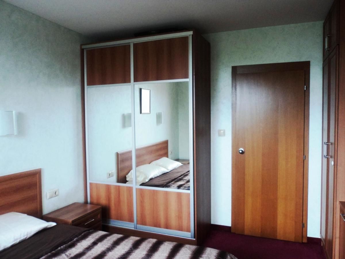 Отель Hotel 007 София