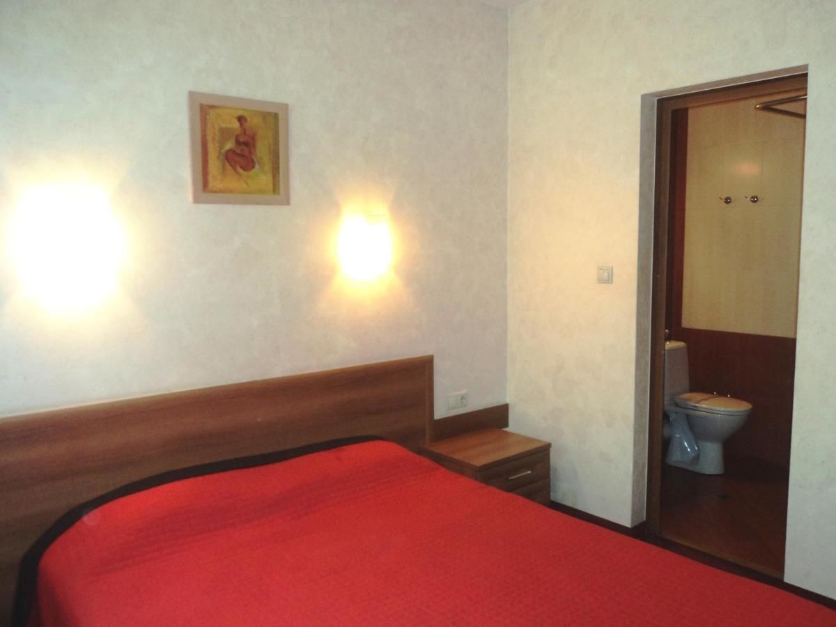 Отель Hotel 007 София-37